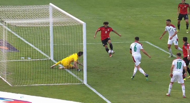 بالفيديو.. محمد صلاح يحرز هدف التعادل لمنتخب مصر في شباك المغرب