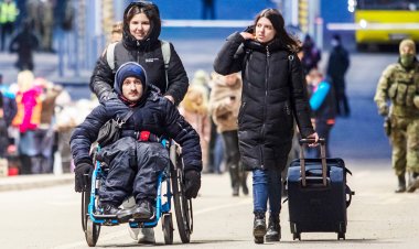 رئيس الجالية المصرية بأوكرانيا لـ«العاصمة»: نقل عدد كبير من اللاجئين المصريين من بؤر القصف