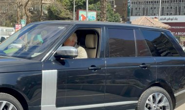 مرتضى منصور يصل الزمالك لتجديد عقود اللاعبين