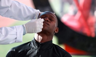 مسحة طبية للأهلي استعدادًا لمباراة المريخ السوداني