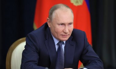 مدير مركز أبحاث للعاصمة: روسيا تستحدث نظاماً بديلاً لـ«سويفت»