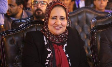 «برلمانية» تتقدم بطلب إحاطة لمناقشة تدهور أوضاع المعلمين