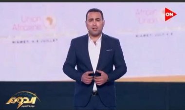 مقدمة «الدوم» تفاجئ متسابق بأسئلة غير متوقعة على المسرح