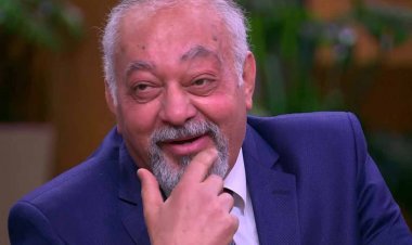 سامي مغاوري يغادر المستشفى.. بعد نجاح جراحة في شرايين الساق