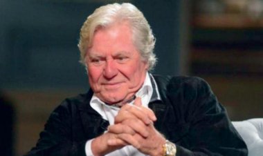 حسين فهمي يتصدر تريند جوجل.. لهذا السبب