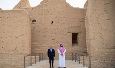 بالصور| ولى عهد السعودية في جولة مع الرئيس السيسي فى حي الطريف التاريخي