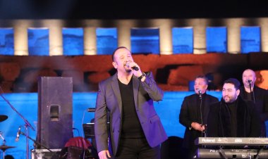 من «أبيدوس» هشام عباس: أحببت أهل سوهاج وانتظروا ألبومي الجديد