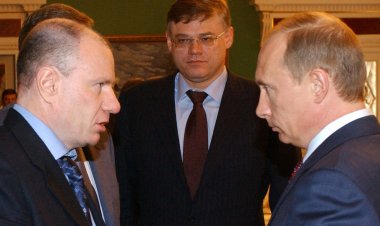 أغنى رجل روسي: تأميم الشركات يعيد روسيا 100 سنة للوراء