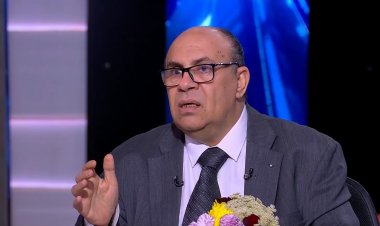 بعد تصريحاتها عن العفاريت.. مبروك عطية لـ«حورية فرغلي»: جبتيهم منين دول