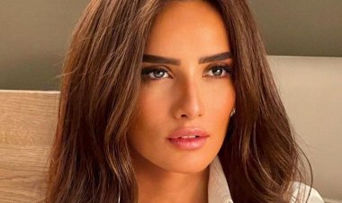 زينة تحيي ذكرى وفاة والدها بكلمات مؤثرة: «قلبي مات وظهري انكسر»