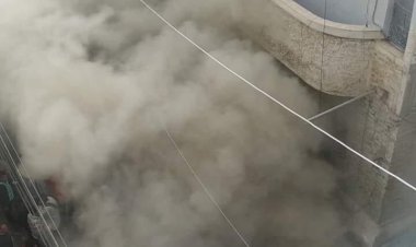 السيطرة على حريق هائل فى مخزن أحذية بالبحيرة