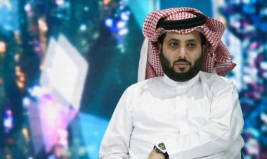 تركي آل الشيخ: «الشوق شيء وعزة النفس أشياء»