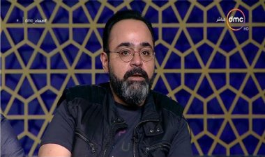 الموت يفجع الملحن خالد عز بوفاة والده