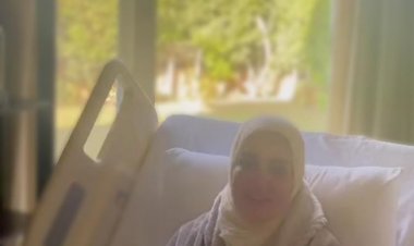 أول ظهور لـ منى عبد الغنى بعد تعرضها لحادث سير