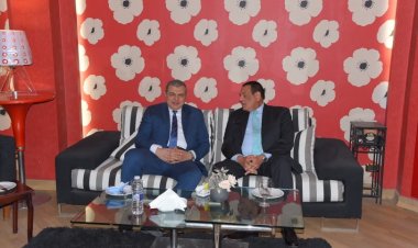 محافظ البحيرة يستقبل وزير القوى العاملة.. تسليم 5569 بوليصة «تأمين على الحياة»