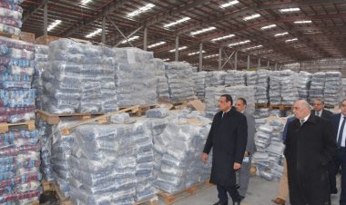 محافظ البحيرة يتفقد مخازن الجملة بالمنطقة اللوجستية بدمنهور