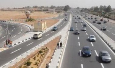 غلق كلي لشارع السكة البيضاء أعلى محور صلاح سالم بالقاهرة