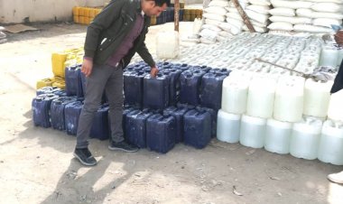 ضبط 61 محل مبيدات ومخصبات بدون ترخيص في البحيرة