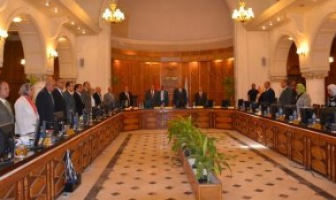 جامعة الإسكندرية: تطبيق نظام الشباك الواحد لتسهيل الإجراءات للطلاب الوافدين 