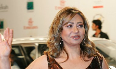 شاهد.. ليلى علوي تروج لـ«دنيا تانية» بصور على «انستجرام»