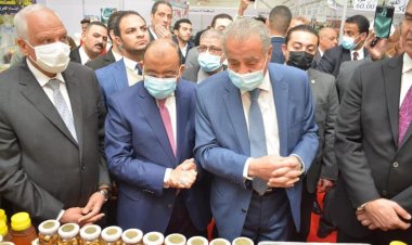 وزيرا التموين و التنمية المحلية ومحافظ الجيزة يفتتحون معرض «أهلا رمضان» بفيصل