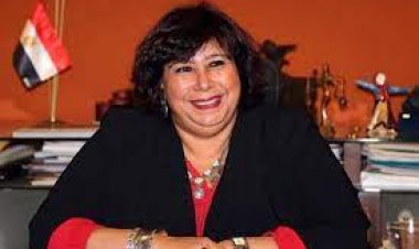 وزيرة الثقافة تعلن إصابتها بفيروس كورونا