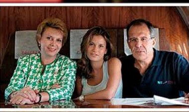 حياة الرفاهية التي تعيشها عشيقة وزير الخارجية الروسي