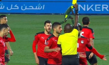 «رغم الإيقاف».. اتحاد الكرة يعلن سفر الونش إلى السنغال