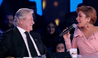 أصالة تغازل حسين فهمى وتغني له «يا واد يا تقيل» في «الدوم»