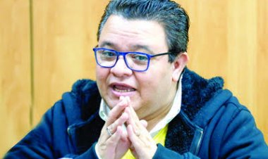 خالد جلال يعتمد برنامج «هل هلالك» بمشاركة «بيت المسرح»