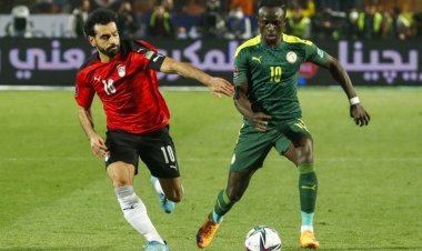 جماهير السنغال تطلق صافرات استهجان خلال السلام الوطني لمصر