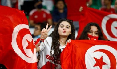 نجوم تونس يهنئون شعبهم بصعود منتخبهم لكأس العالم