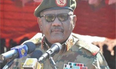 رئيس هيئة الأركان السوداني: القوات المسلحة لا ترغب في السلطة