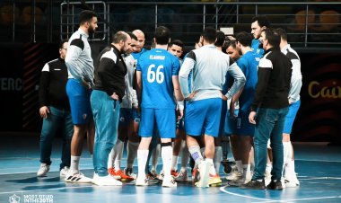 قمة اليد.. الموعد والقنوات الناقلة لمباراة الزمالك والأهلي