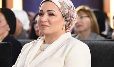 انتصار السيسي:  ندعوا الله أن يحفظ مصر في هذه الأيام المباركة