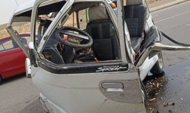 إصابة 5 أشخاص في حادث انقلاب سيارة سوزركي بطريق مصر العين السخنة