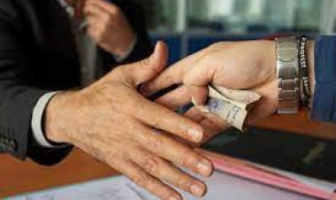 بعد قليل.. الجنايات تحاكم موظفين بحي الزيتون بتهمة الحصول على رشوة