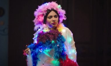 مربوحة تصدم أحمد مكي بملابسها.. تفاصيل الحلقة الخامسة من مسلسل«الكبير أوى»