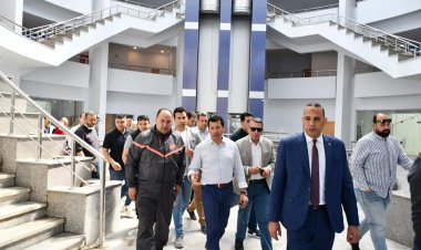 وزير الرياضة يتفقد الأعمال الإنشائية بفرع نادي النادي بشيراتون  قبيل افتتاحه