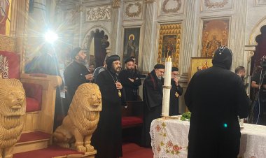 أقباط الإسكندرية يصلون الثالث على القمص أرسانيوس كاهن الإسكندرية