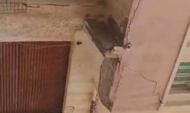 انهيار أجزاء من شرفتي عقار بأبوقير في الإسكندرية| صور