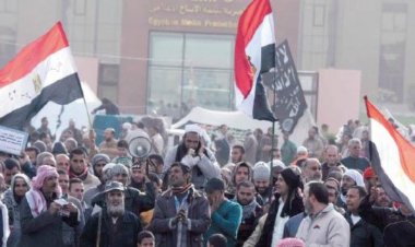 الحلقة 10 من «الاختيار 3».. السيسي يطلب من مرسي إنهاء حصار مدينة الإنتاج الإعلامي