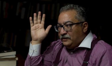 أحمد فلوكس يهاجم إبراهيم عيسى: آخر مرة هاتكلم بأدب