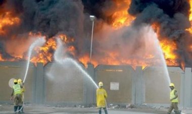 إخماد حريق داخل مصنع توابل في المنطقة الصناعية الرابعة بأكتوبر