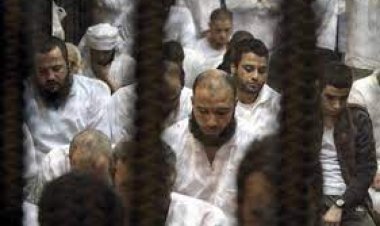 اليوم.. الحكم على 12 متهمًا في قضية «أحداث الذكرى الثالثة لثورة يناير»