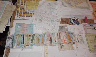 القبض على عاطل بحوزته «كارنيهات مزورة» في القاهرة