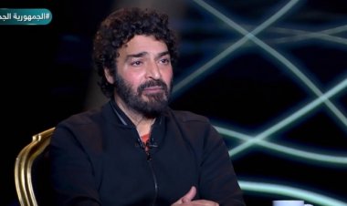 عمرو دياب «تاريخ» وحلمي بكر «أيقونة».. حميد الشاعري يتحدث عن خلافات الفنانين وهروبه من ليبيا