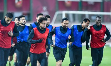 الأهلي يعلن انتظام محمد هاني وصلاح محسن في التدريبات الجماعية