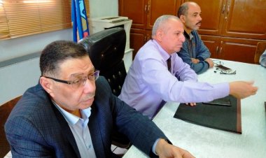 وكيل زراعة البحيرة يجتمع بمديري الجمعيات بدمنهور استعدادا لتوريد القمح