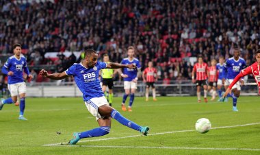 ليستر سيتي يفوز على إيندهوفن ويتأهل لنصف نهائي دوري المؤتمر الأوروبي